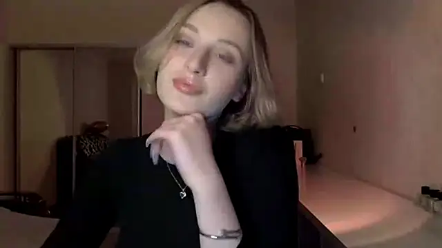 DeliciaBagnoli online show from February 28, 4:17 pm