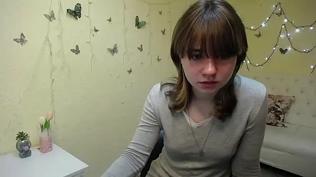 AnnaWest  online show from February 22, 6:25 am