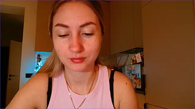 BluueSilk online show from March 10, 6:17 am