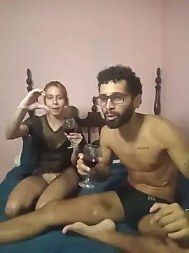 casal atrevido online show from March 14, 8:54 pm