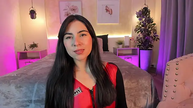 IsabellaSweet   online show from March 6, 3:45 am