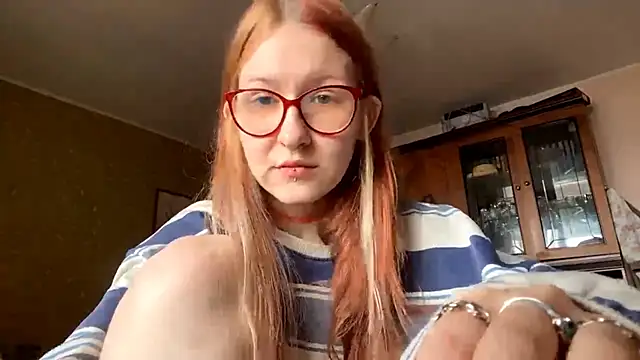 LaureenVielma online show from February 15, 7:51 am