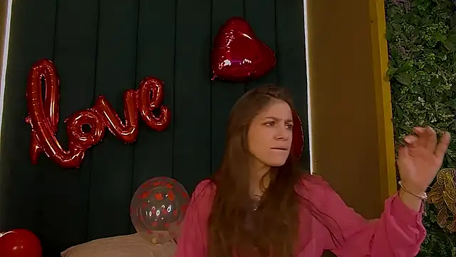 EileenElfie online show from February 11, 3:30 am