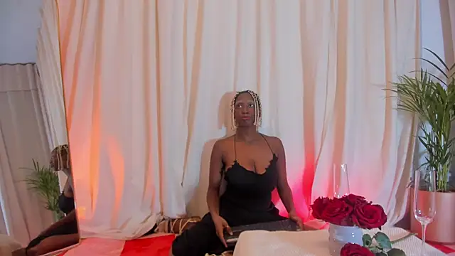 EvelynDivine online show from February 9, 7:49 pm