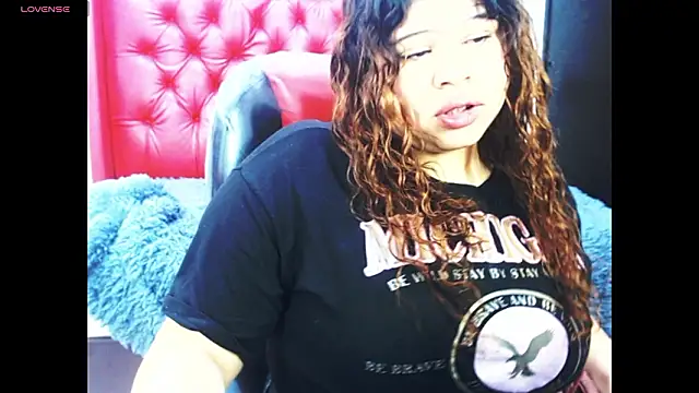 Cloe r online show from February 2, 8:41 pm