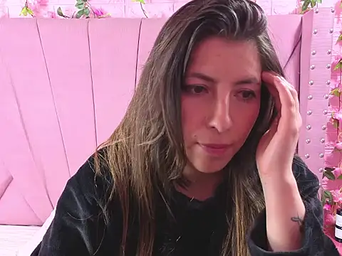 EmberCooper  online show from April 11, 7:45 am