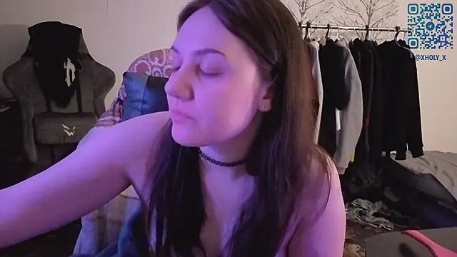 Holy Kveta online show from March 28, 2:55 am