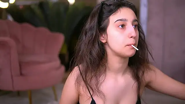 JullyFox online show from March 30, 11:32 am