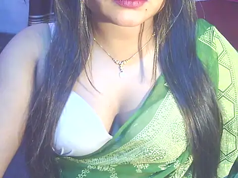 Nusrat Faria online show from February 10, 10:24 pm