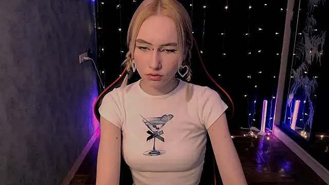 crybambi online show from February 11, 7:10 am