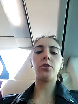 laparejaideal08 online show from March 16, 5:39 pm