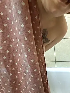 tuhardsexy online show from February 12, 11:39 pm