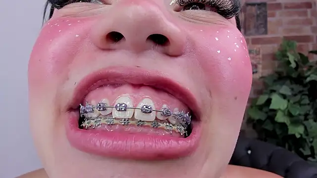 foxy vera online show from March 14, 11:44 am