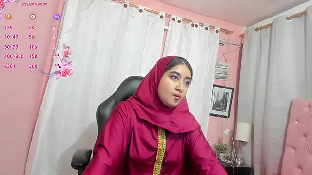 SamiraAwada online show from March 21, 6:57 pm