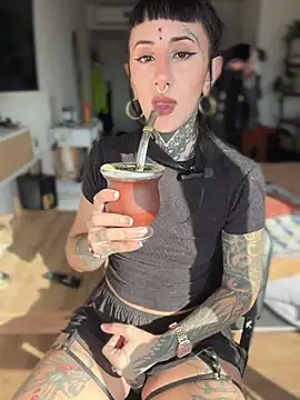xsadtanas online show from June 29, 5:45 pm