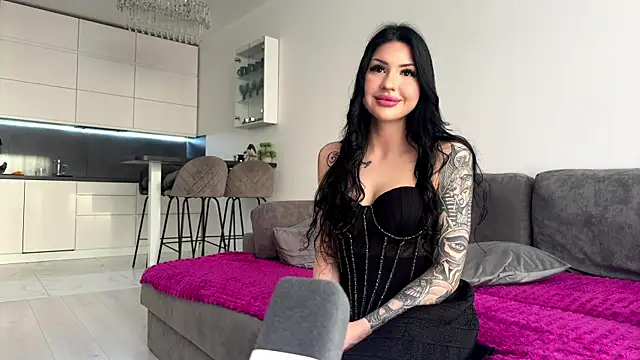 AuraXO online show from June 1, 5:09 am