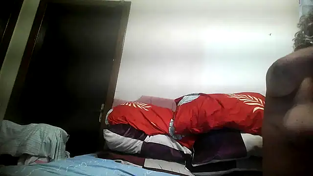 bialoba7 online show from December 13, 11:32 pm