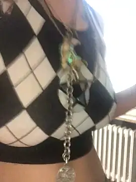 Sexyart00 online show from February 12, 4:41 pm