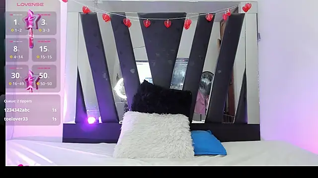 Celestecastro  online show from March 31, 4:18 pm