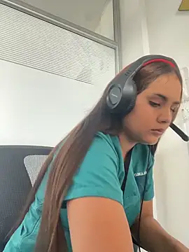 Noa Harper- online show from March 2, 8:37 pm