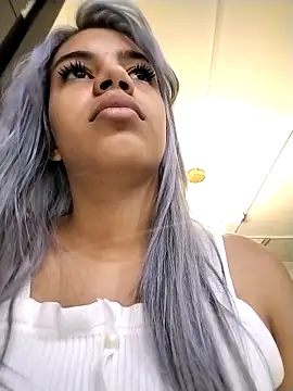 AlanaHouston online show from March 17, 12:09 pm