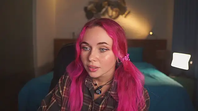 Sarah Pink online show from May 9, 2:41 pm