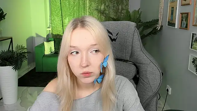 MaoqiBeverly online show from March 5, 5:09 pm