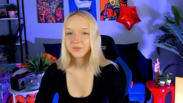 MaoqiBeverly online show from March 12, 12:19 pm