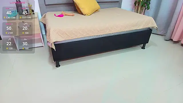 Karla 94 online show from February 11, 11:33 am