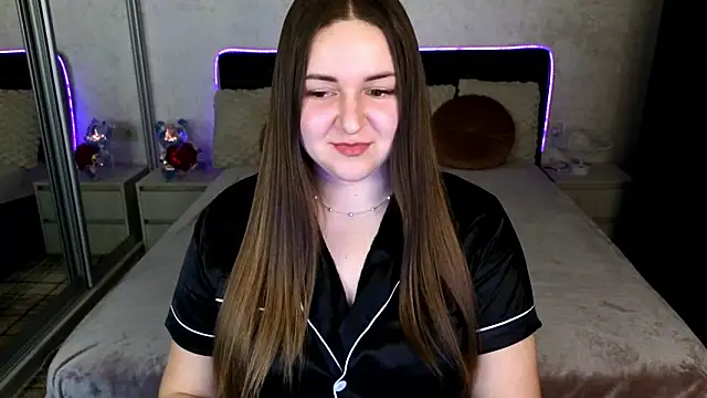 Eva Luxx online show from February 17, 11:48 pm