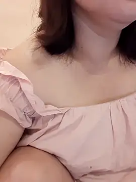 Yummyamasha online show from April 11, 11:30 pm