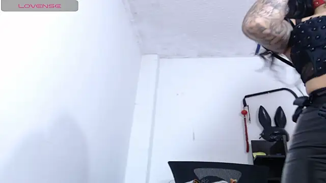 Girl Bondage online show from March 30, 1:44 pm