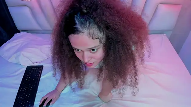 IrinaVoshh  online show from February 12, 8:21 pm