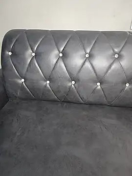 70upqm online show from March 10, 9:46 am