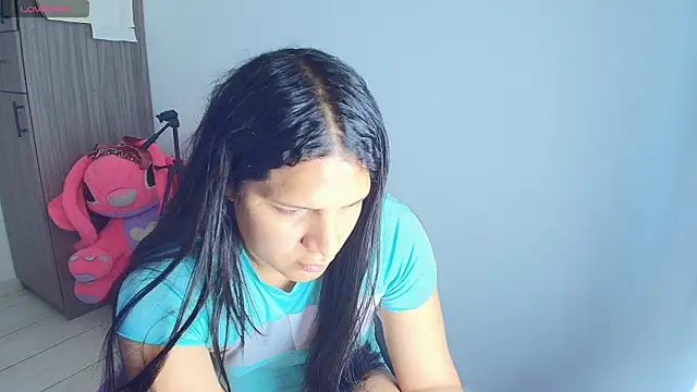 alys love online show from April 14, 2:39 pm