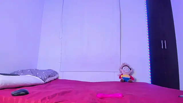  FuckingYoungs  online show from May 31, 5:24 am