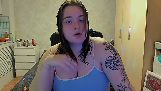 katya idinax online show from February 8, 4:11 pm