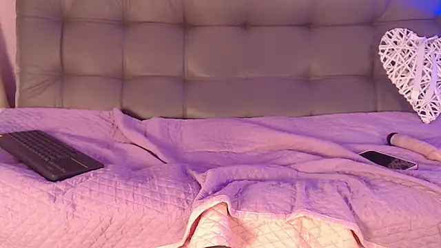 celeste sky0 online show from February 17, 10:31 pm