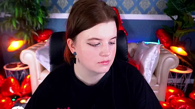 KristiFoxy online show from February 15, 5:21 am