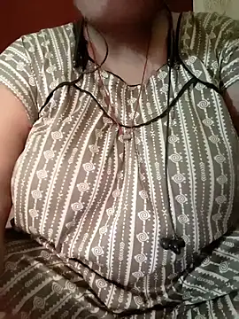 06Rozi online show from April 13, 10:27 am