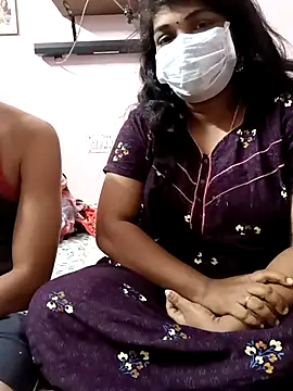 Maturecouple225 online show from February 6, 7:06 pm