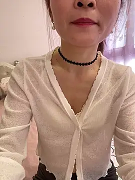 mm47865 online show from May 4, 7:12 am