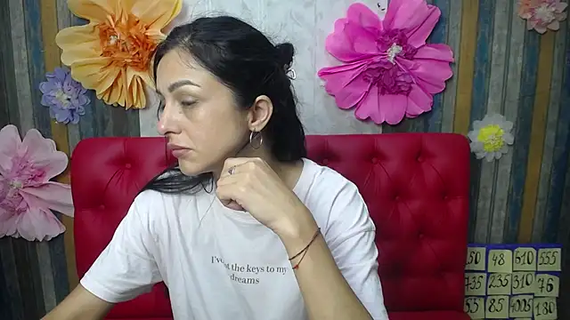 EvaClarkk online show from July 5, 5:35 am
