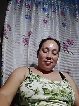 May Bombs online show from March 2, 7:15 am