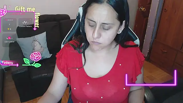 MeliisaRobers online show from April 11, 12:06 am