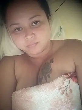 brunaahot online show from February 24, 5:11 pm