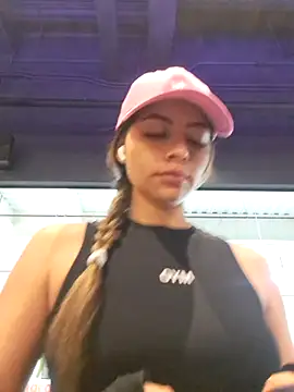  as una77 online show from March 13, 8:54 pm