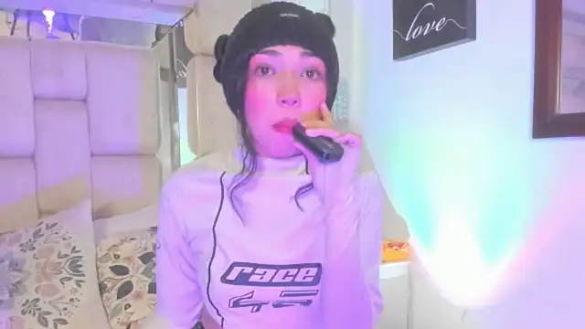 Eva cute7 online show from April 15, 4:57 am