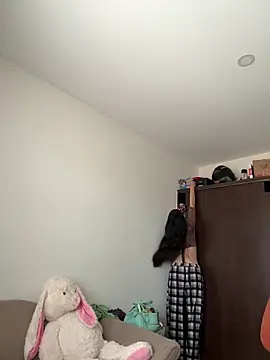 Chinicr18 online show from April 27, 6:27 pm