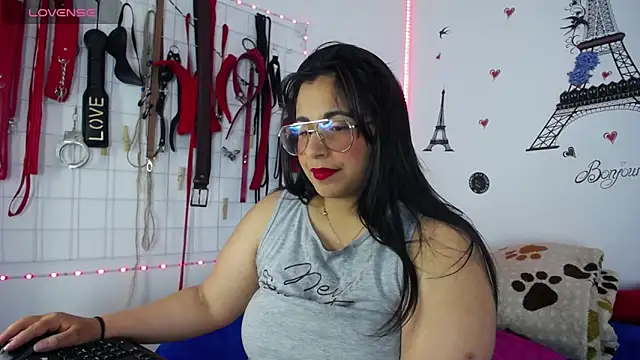 shannon queen- online show from March 15, 11:34 am